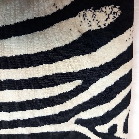 A.L.C Zebra Print Wool Blend Thick Sweater (Size 6) - Picture 9 of 9